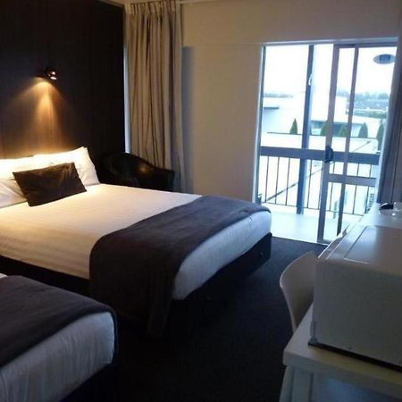 The Riccarton Hotel Christchurch Eksteriør billede