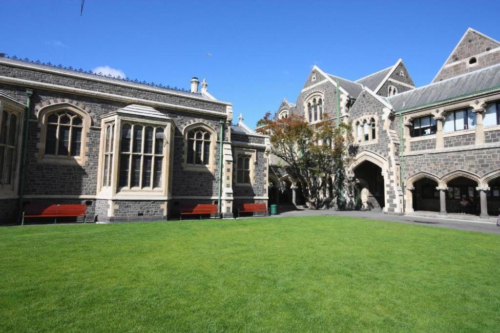 The Riccarton Hotel Christchurch Eksteriør billede