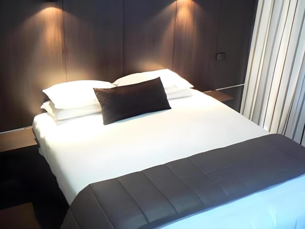 The Riccarton Hotel Christchurch Eksteriør billede