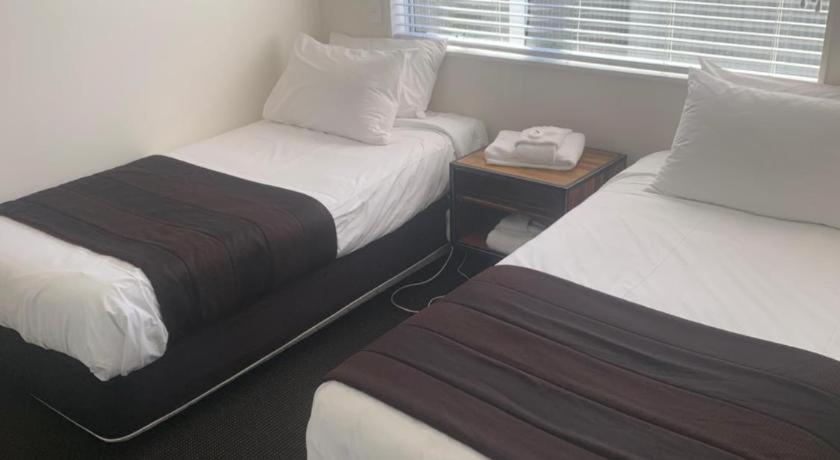 The Riccarton Hotel Christchurch Eksteriør billede